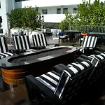 Hotel Shangri-La