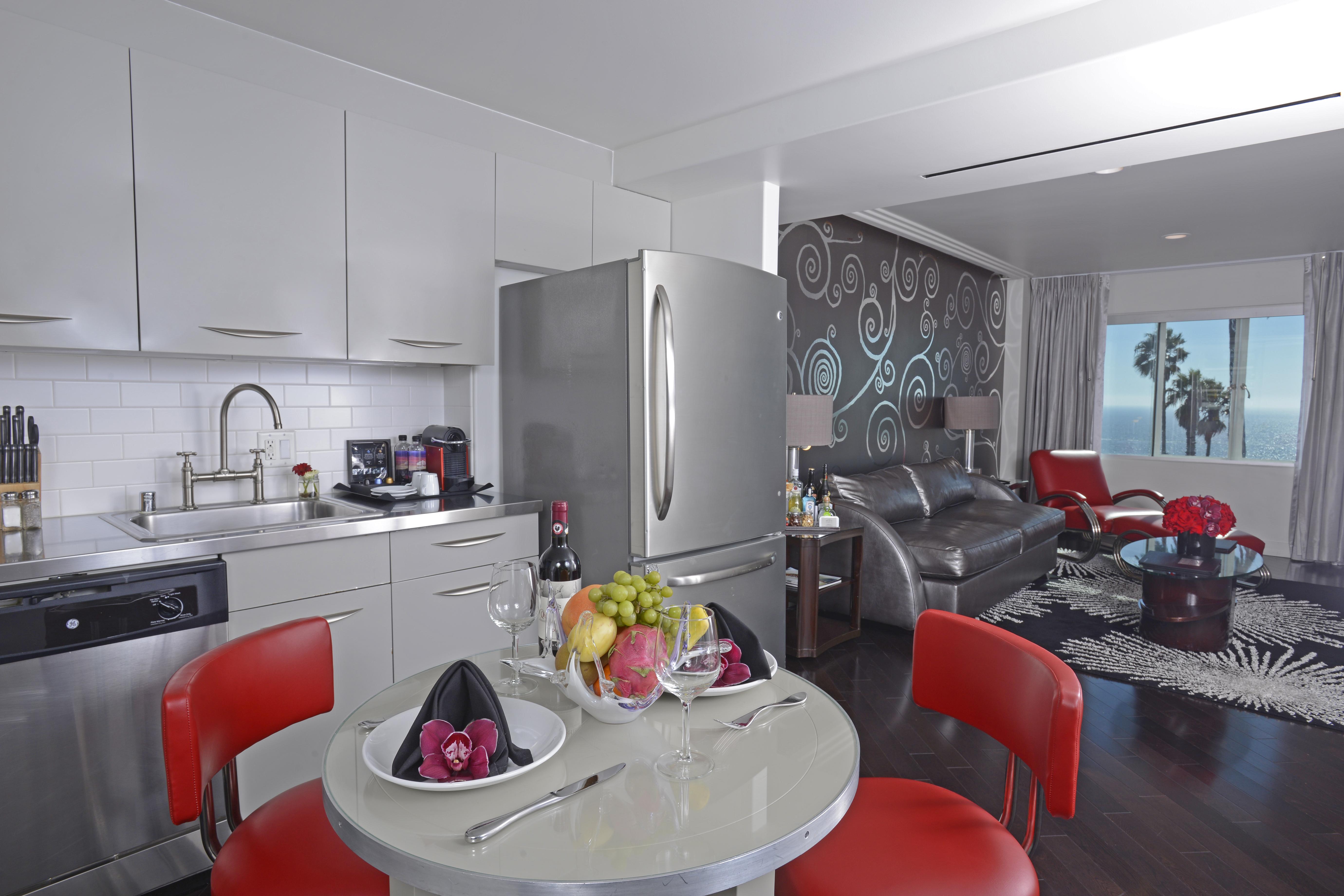 Hotel Shangri-la 4*
