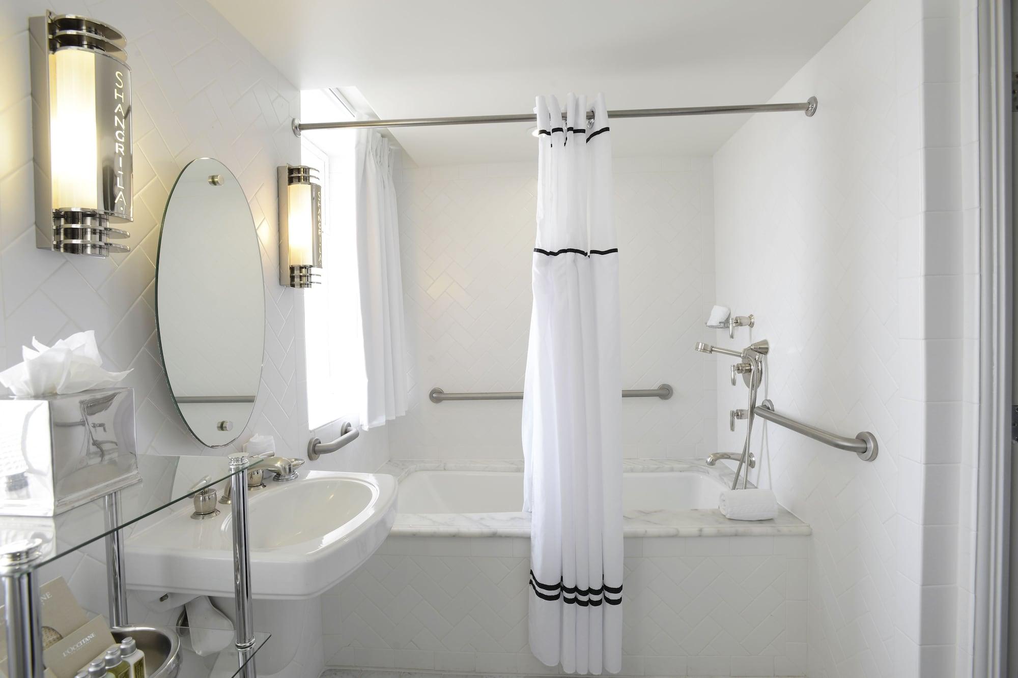 Shangri-la 4* Santa Monica