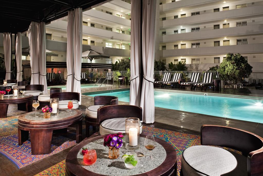Hotel Shangri-la 4*